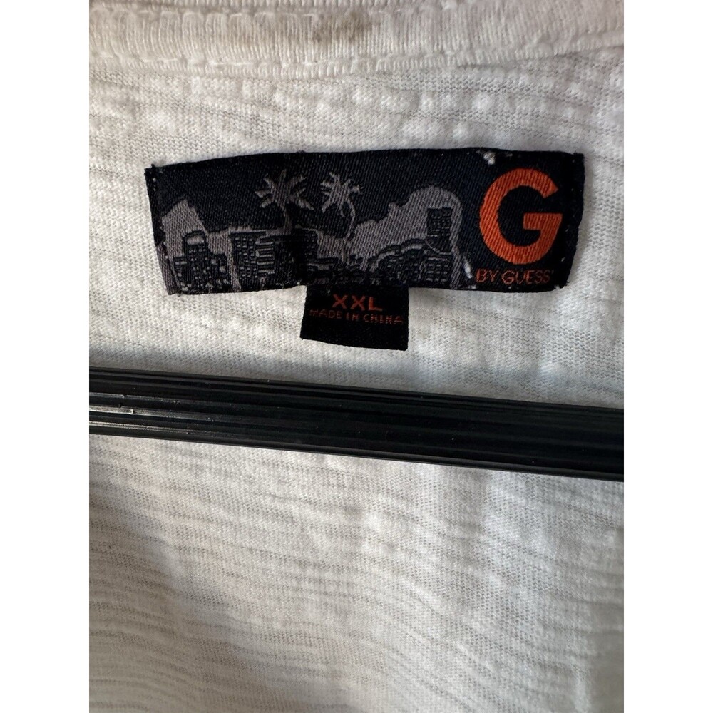 by GUESS Mens XXL White V Neck Pocket T Shirt Slub Knit Contrast Stitch - Picture 3 of 5